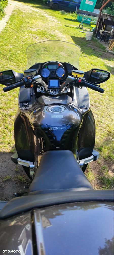 Kawasaki GTR - 10