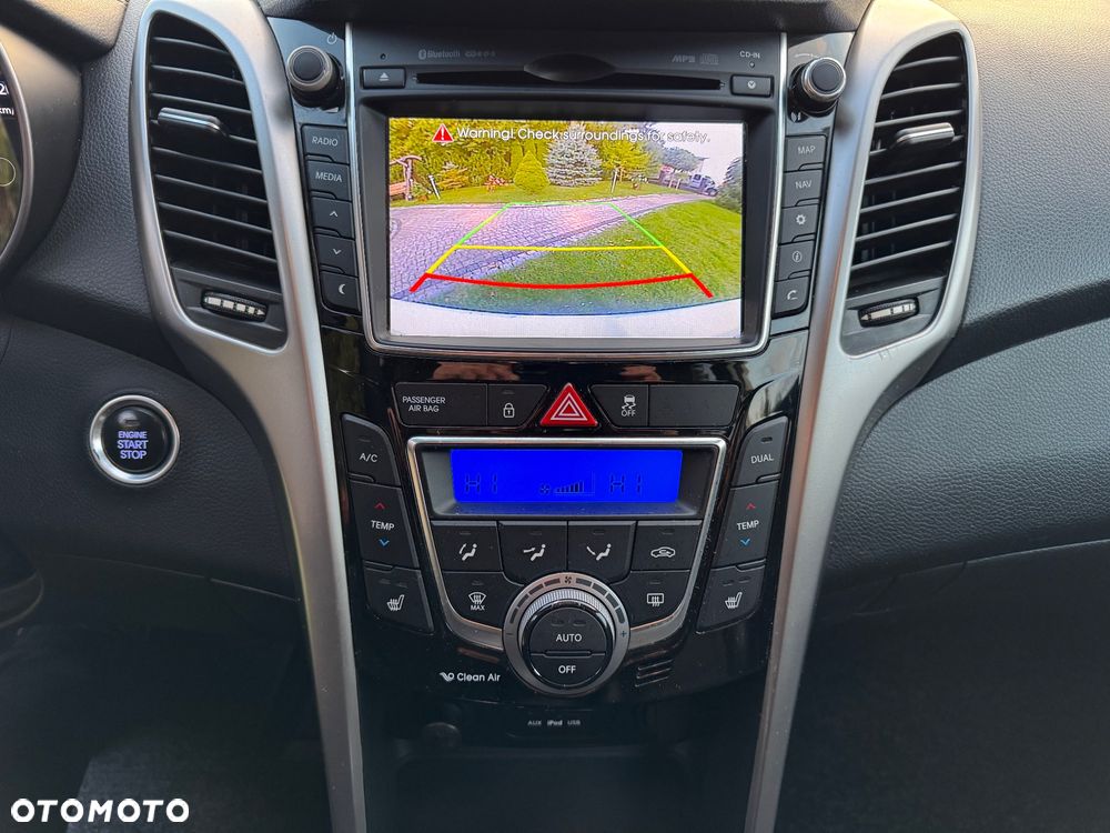 Hyundai i30 - 16
