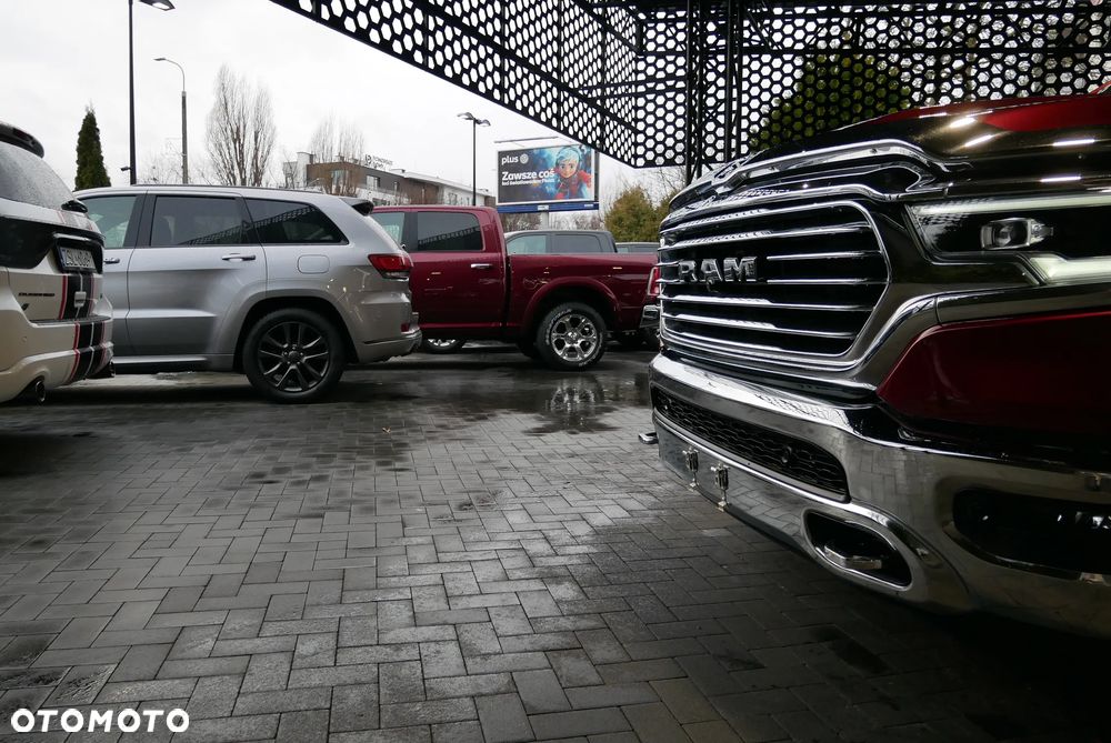 RAM 1500 5.7 Crew Cab Limited - 35