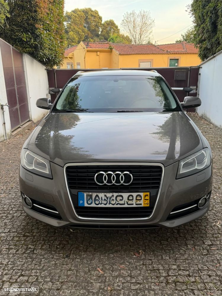 Audi A3 Sportback 1.6 TDI Attraction - 2