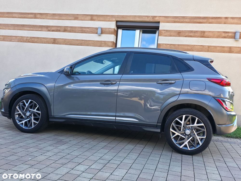Hyundai Kona - 12