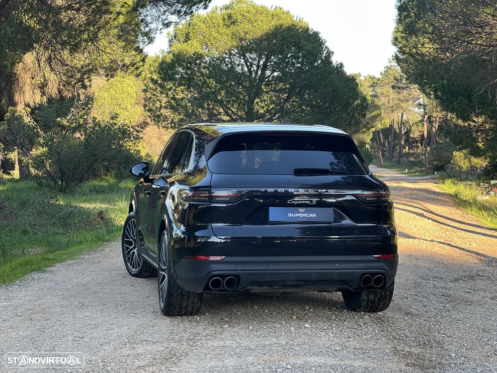 Porsche Cayenne S - 5