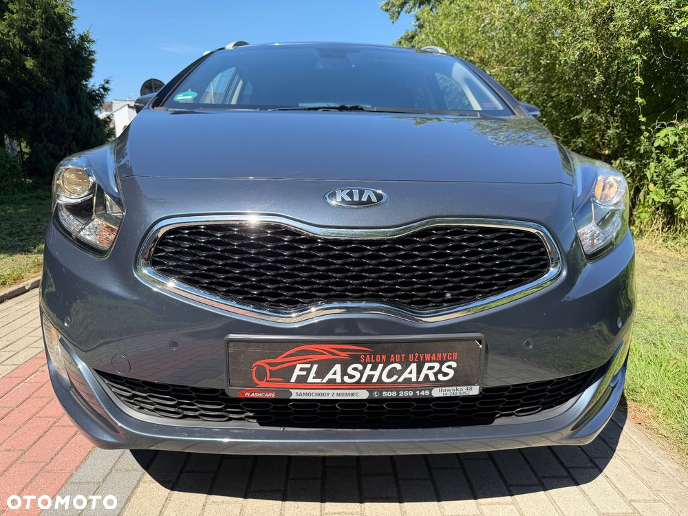 Kia Carens 1.7 CRDi 141 Dream Team Edition - 8