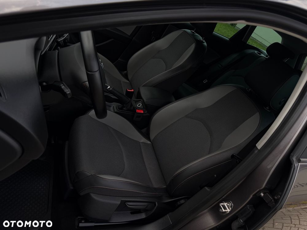 Seat Leon Sportstourer 1.6 TDI Start&Stop X-Perience - 22