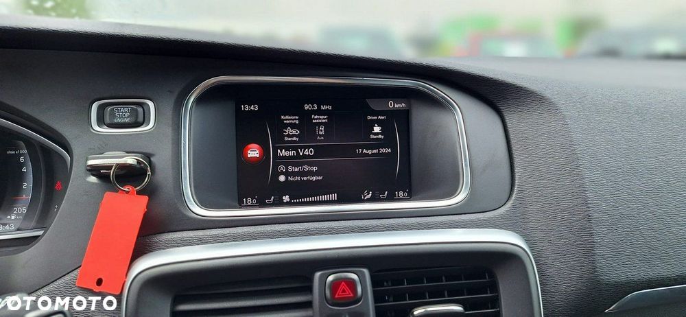 Volvo V40 - 16