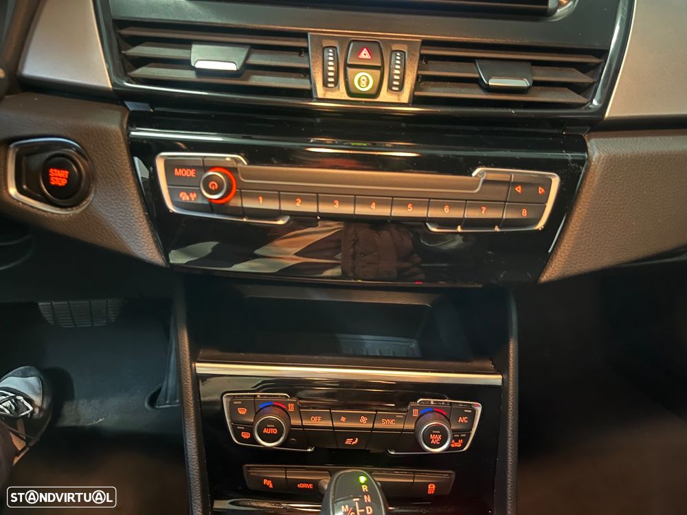 BMW 225xe Active Tourer Advantage - 32