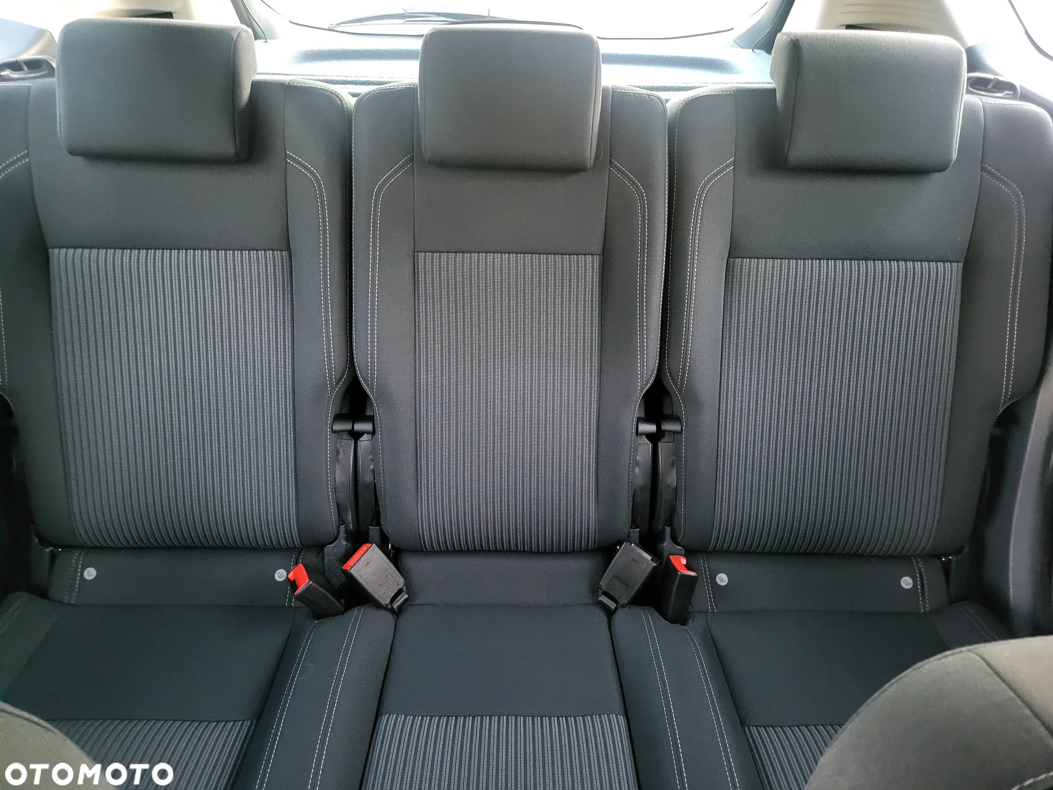 Ford C-MAX 2.0 TDCi Titanium - 22