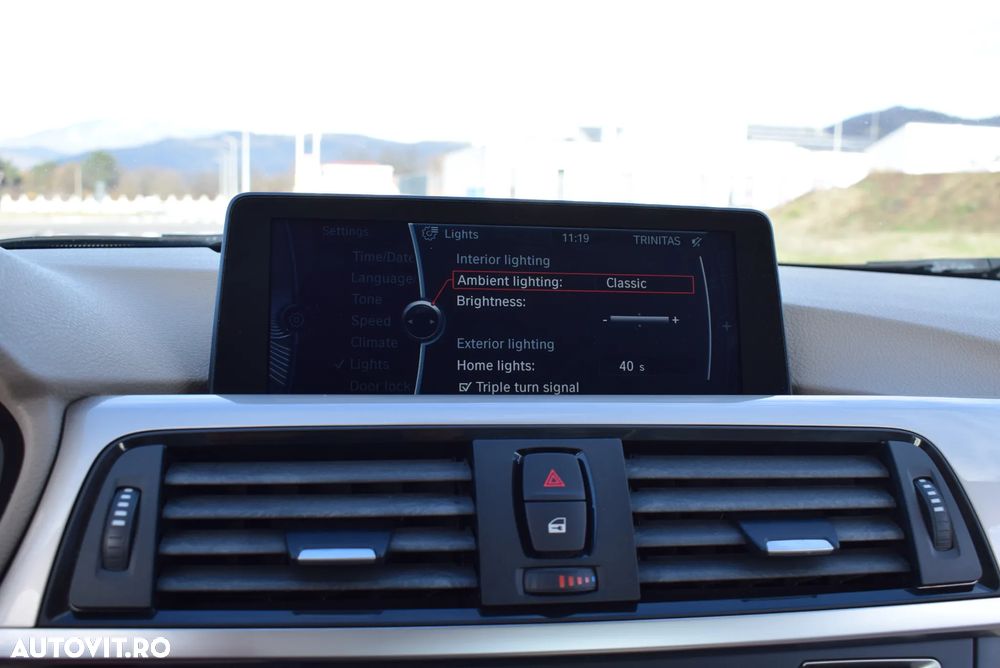 BMW Seria 3 320d Aut. Modern Line - 19