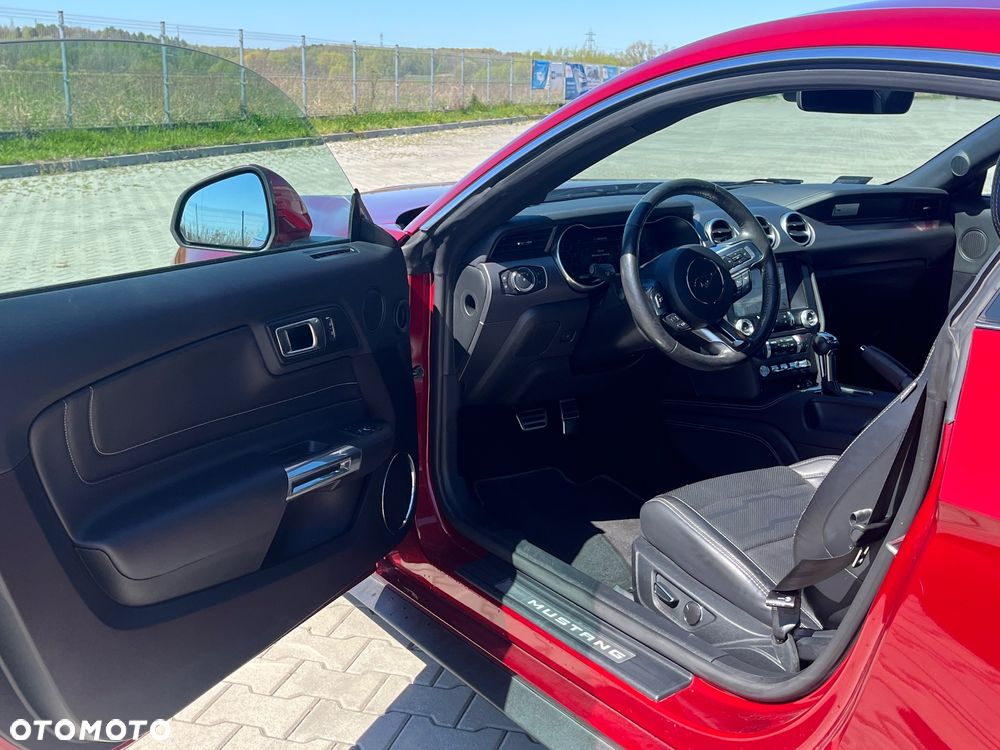 Ford Mustang - 9