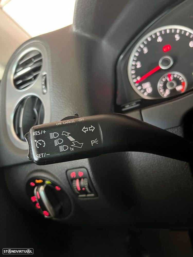 VW Tiguan - 19