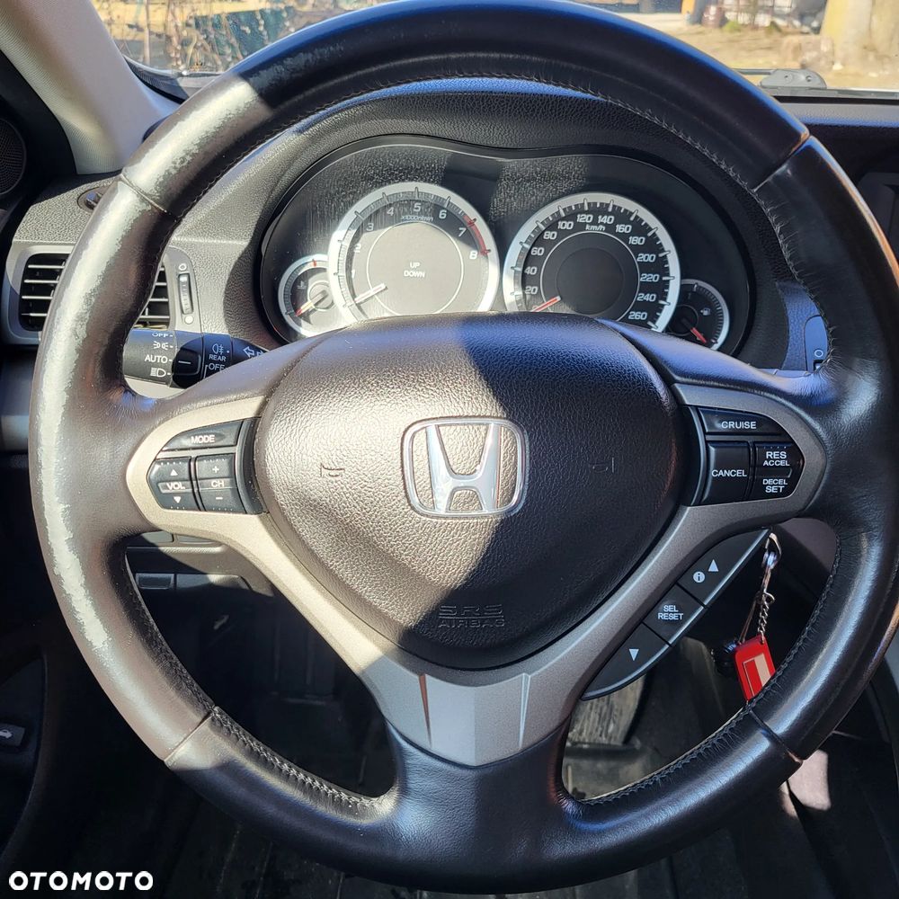 Honda Accord 2.0 Elegance - 9