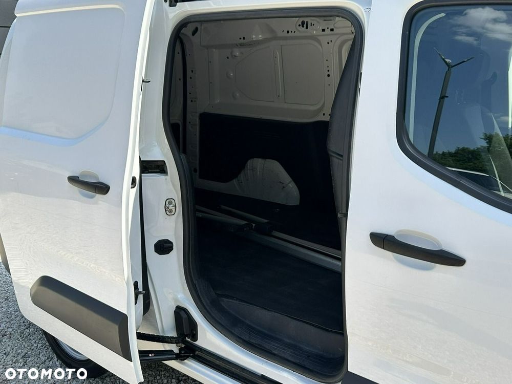 Toyota Proace City - 11