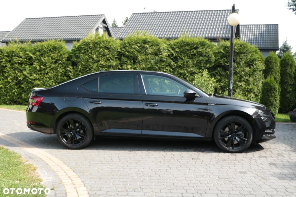Skoda Superb 2.0 TSI 4x4 Sportline DSG - 10