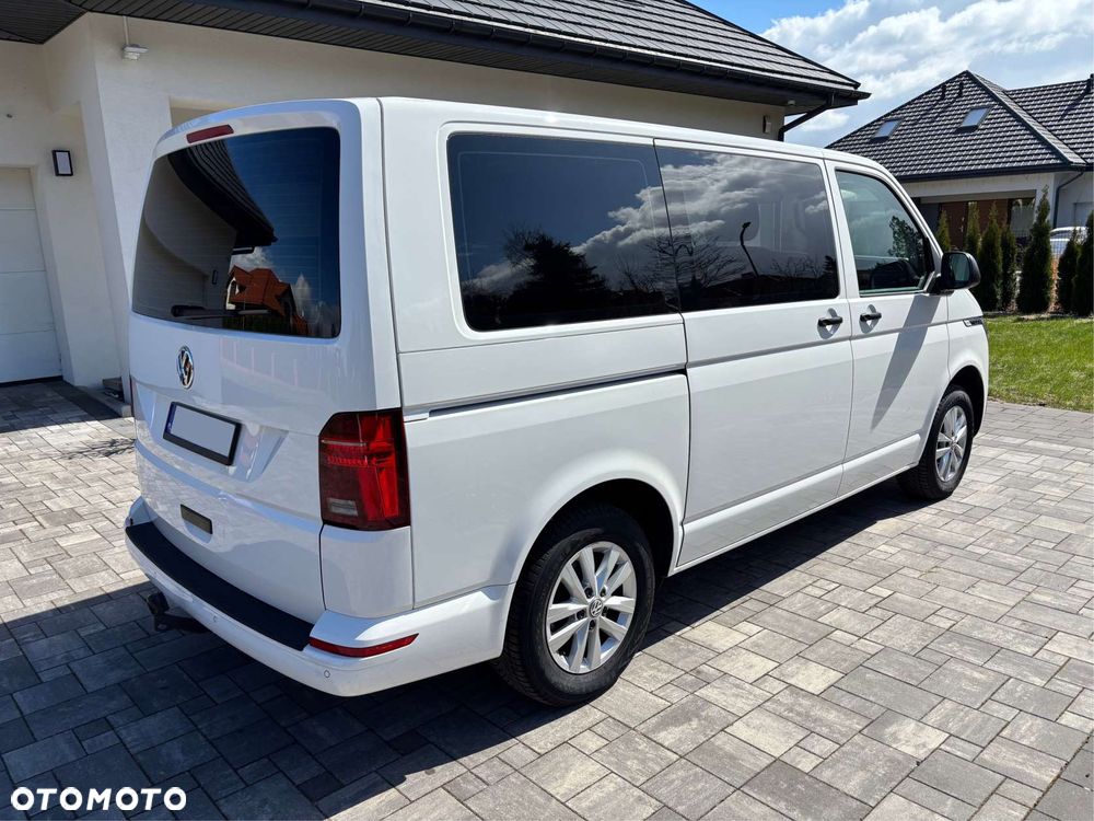 Volkswagen Multivan 2.0 TDI L1 Comfortline DSG - 4