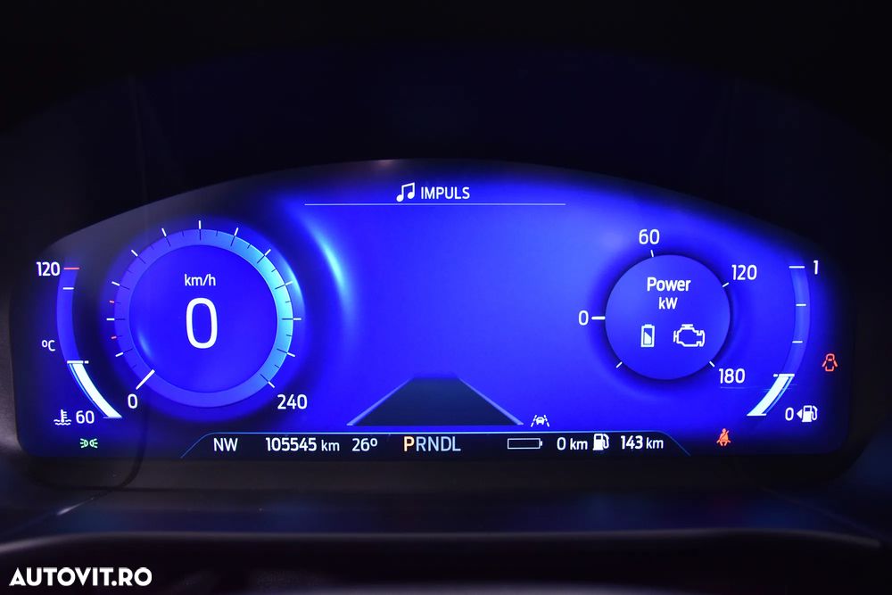 Ford Kuga - 11