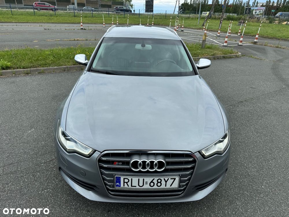 Audi A6 - 12