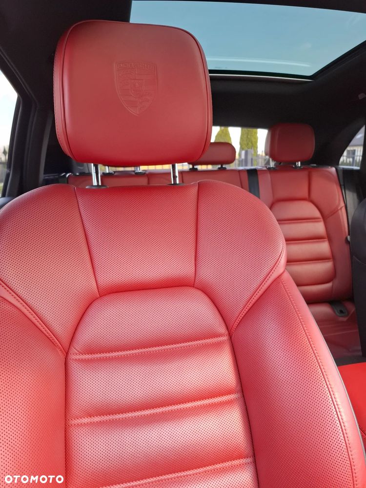 Porsche Macan - 30