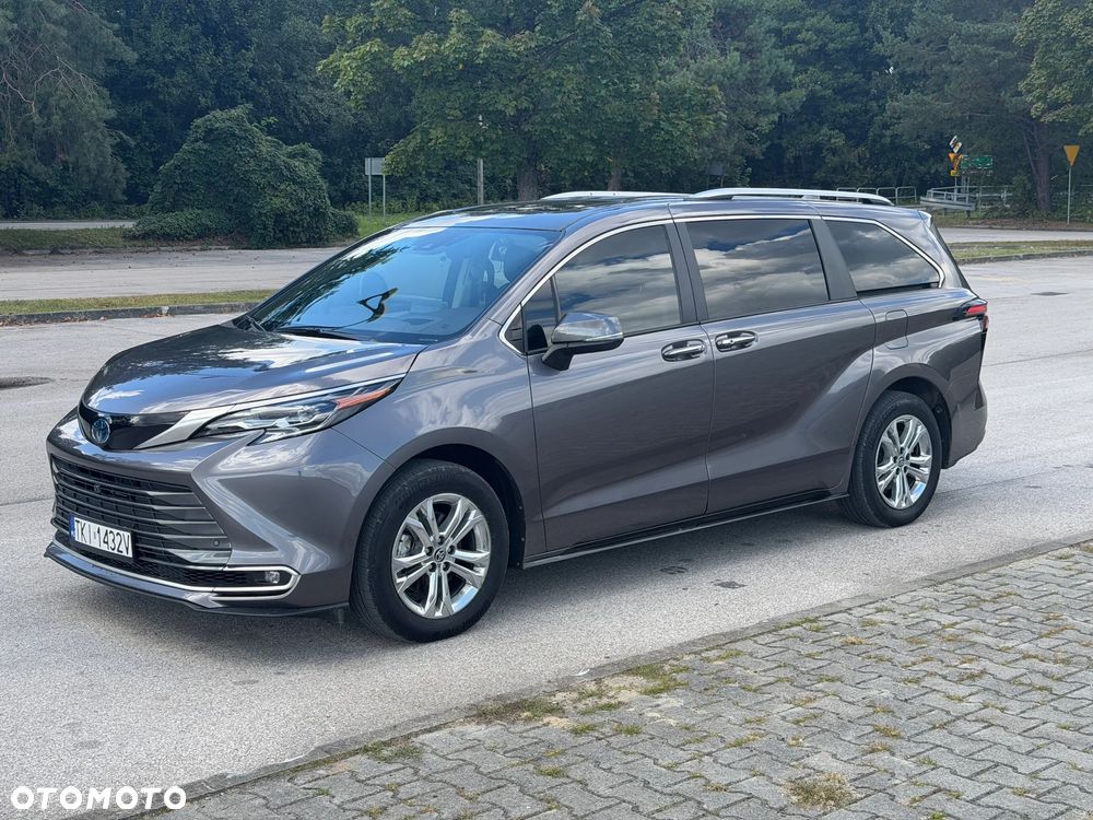 Toyota Sienna 3.5 V6 - 22