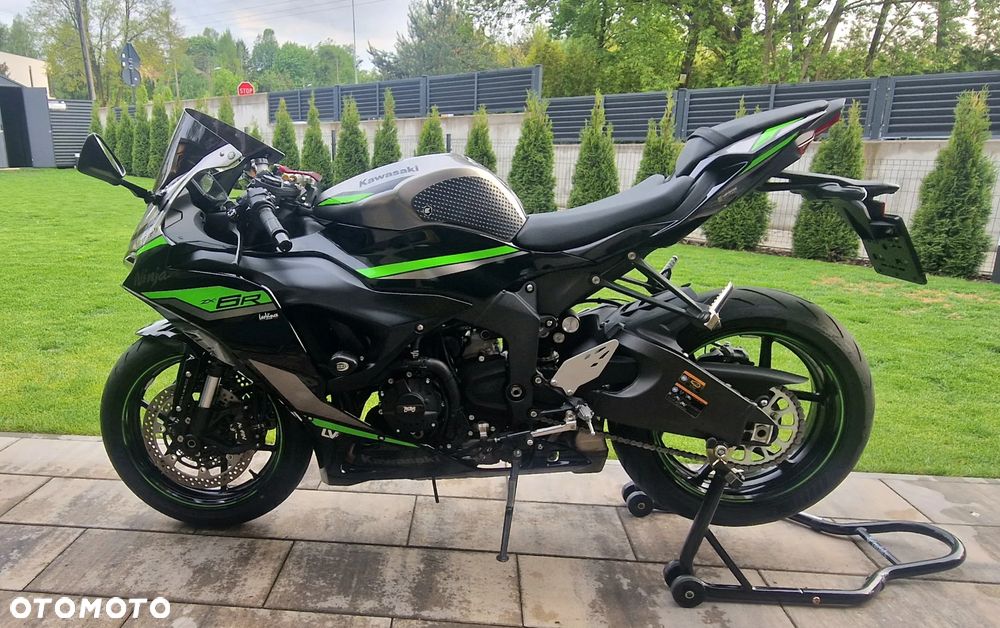 Kawasaki ZX - 4