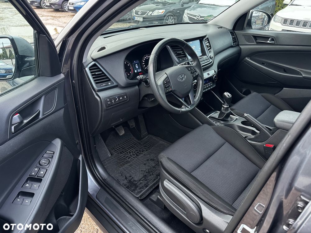 Hyundai Tucson blue 1.6 GDi 2WD Advantage - 23