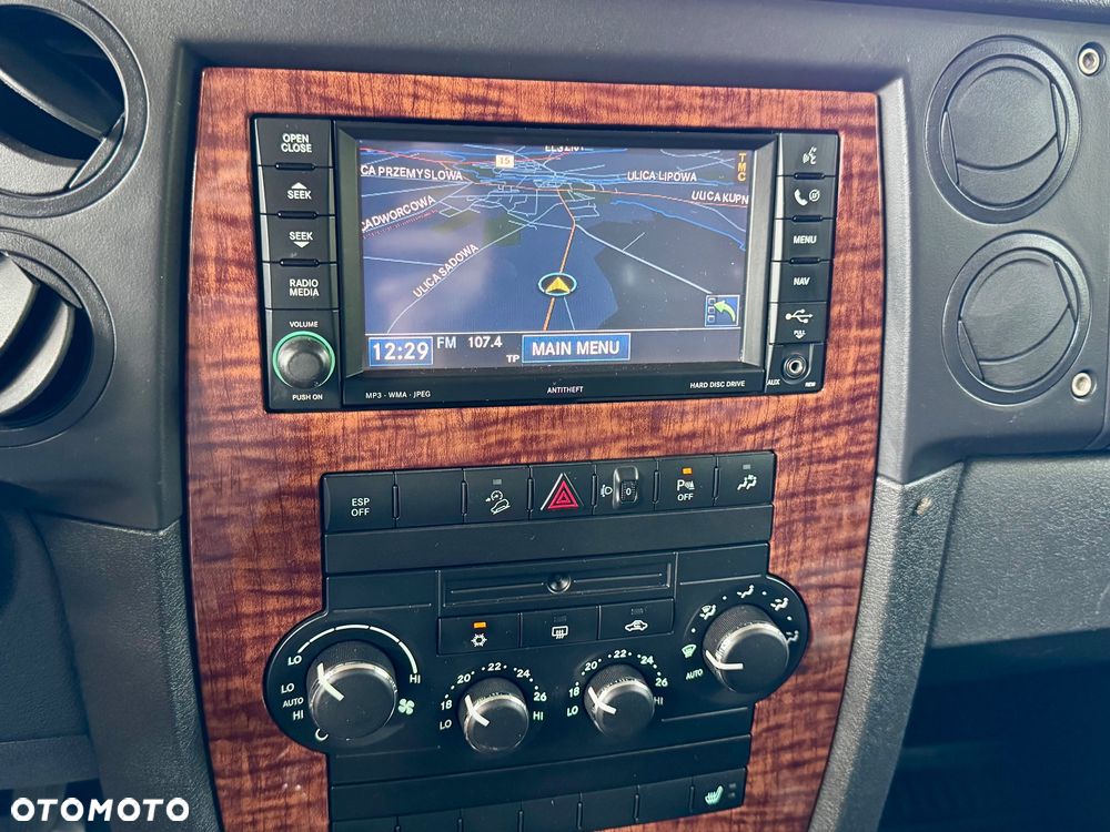 Jeep Commander 3.0 CRD DPF Automatik Limited - 30
