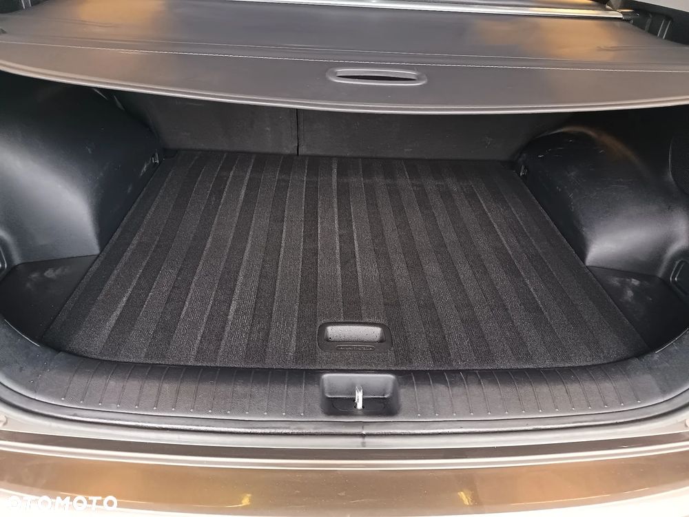 Kia Sportage 1.7 CRDI Business Line 2WD DCT - 9
