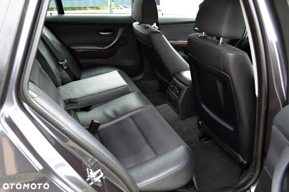 BMW Seria 3 320d - 7