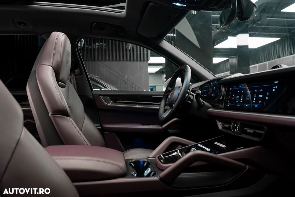 Porsche Cayenne - 36