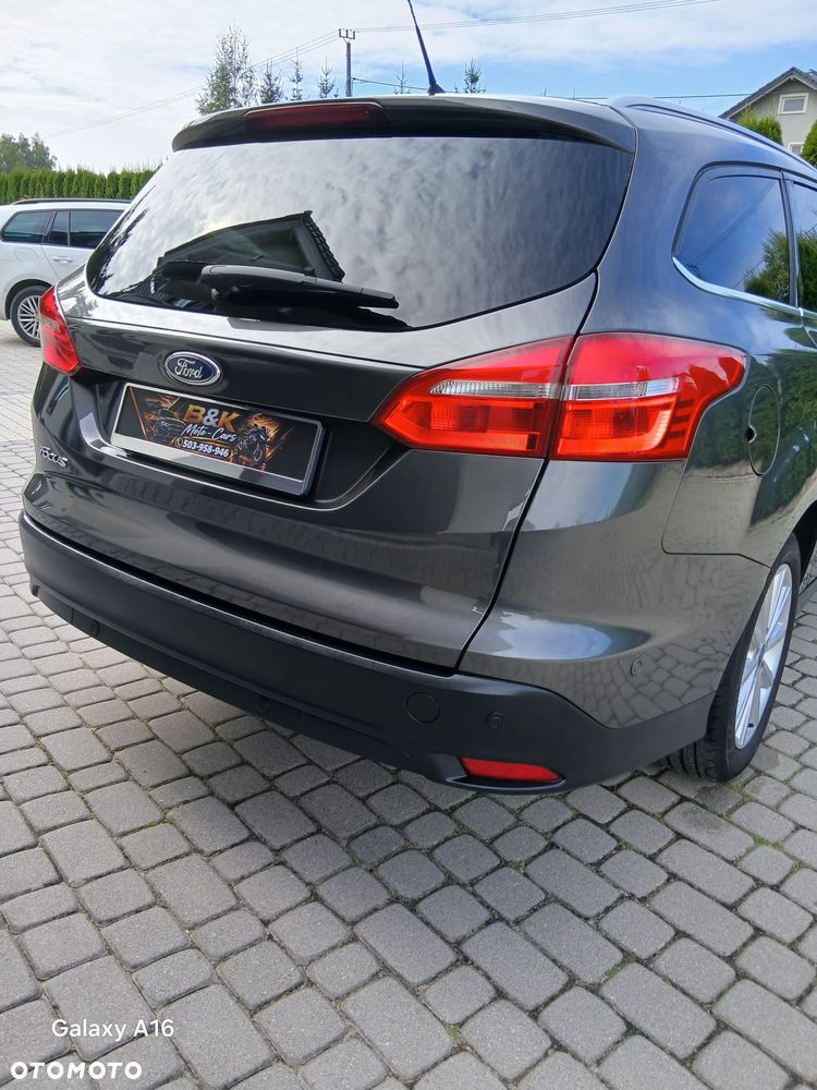 Ford Focus 1.5 TDCi DPF Start-Stopp-System Titanium - 13