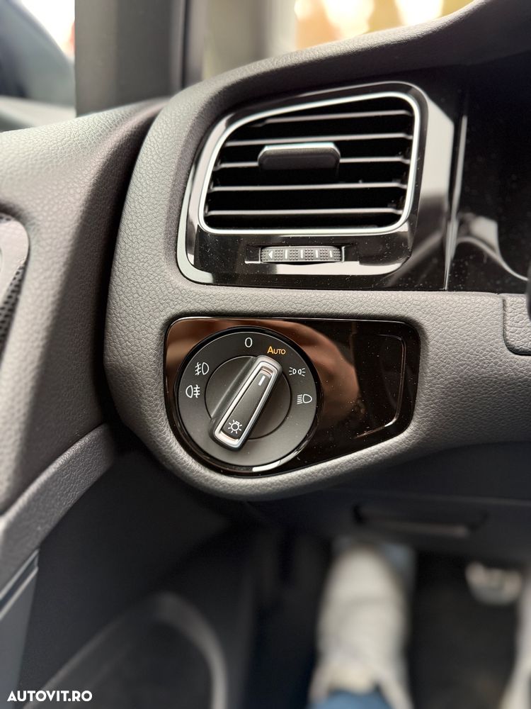 Volkswagen Golf 1.4 TSI BlueMotion Technology Comfortline - 27