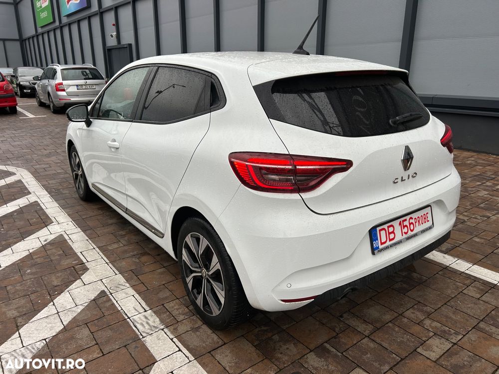 Renault Clio BLUE dCi 100 BUSINESS EDITION - 23