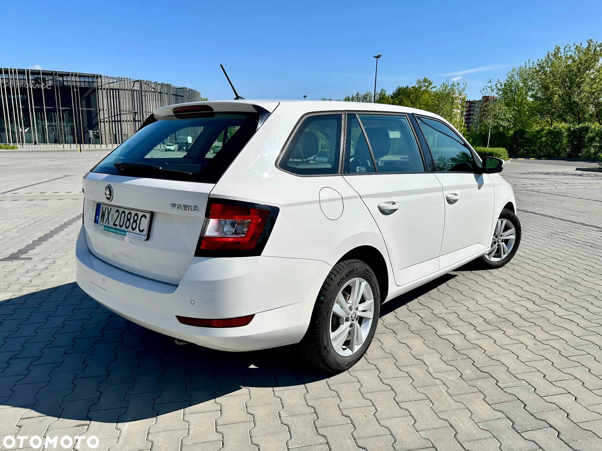 Skoda Fabia 1.0 TSI Ambition - 11