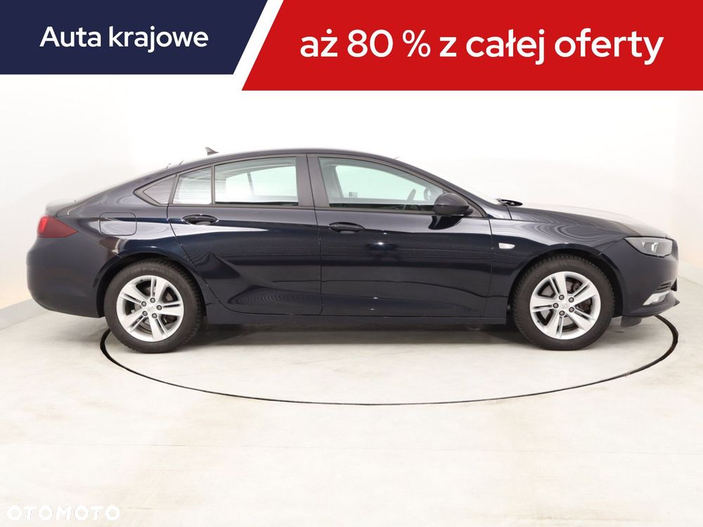 Opel Insignia - 8