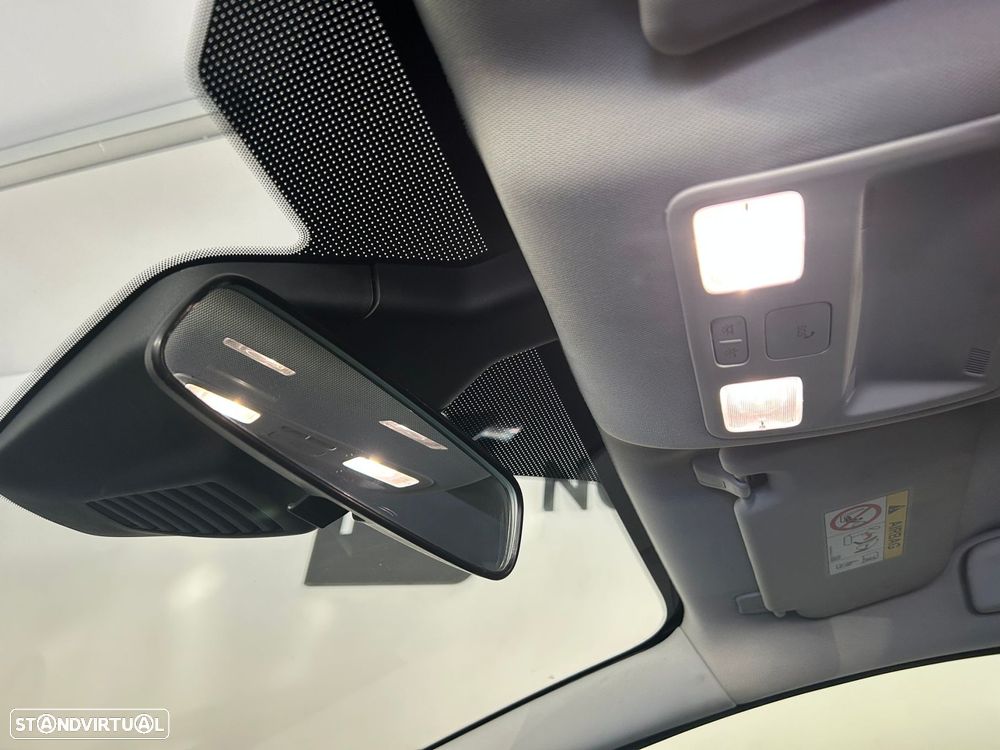 Ford Puma 1.0 EcoBoost Hybrid TITANIUM - 26