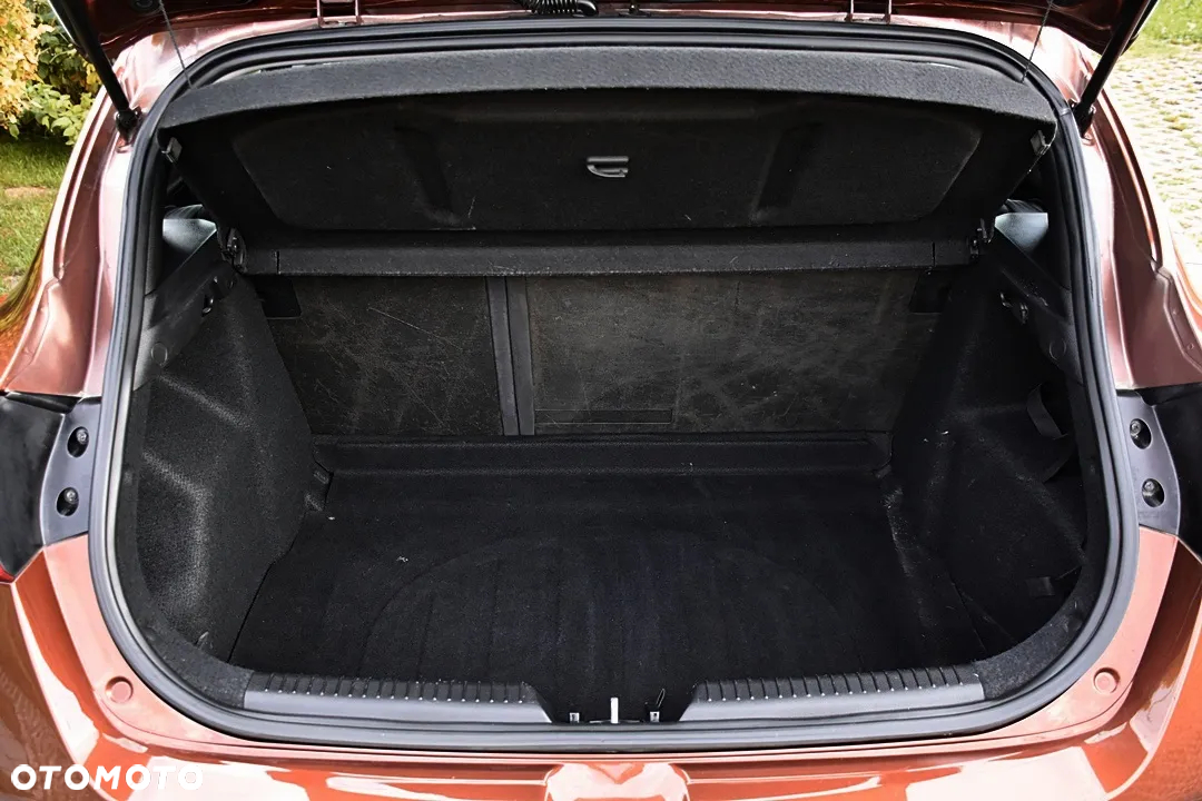 Hyundai i30 1.4 Comfort - 25
