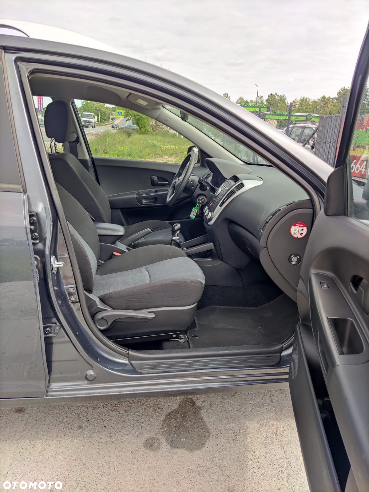 Kia Ceed 1.4 CVVT Attract - 13