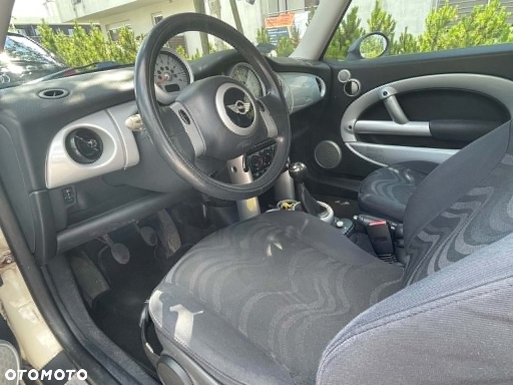 MINI ONE Standard - 7