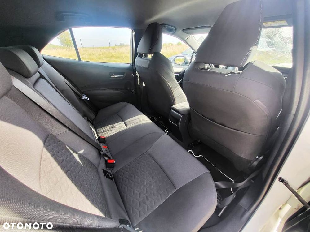 Toyota Corolla - 9