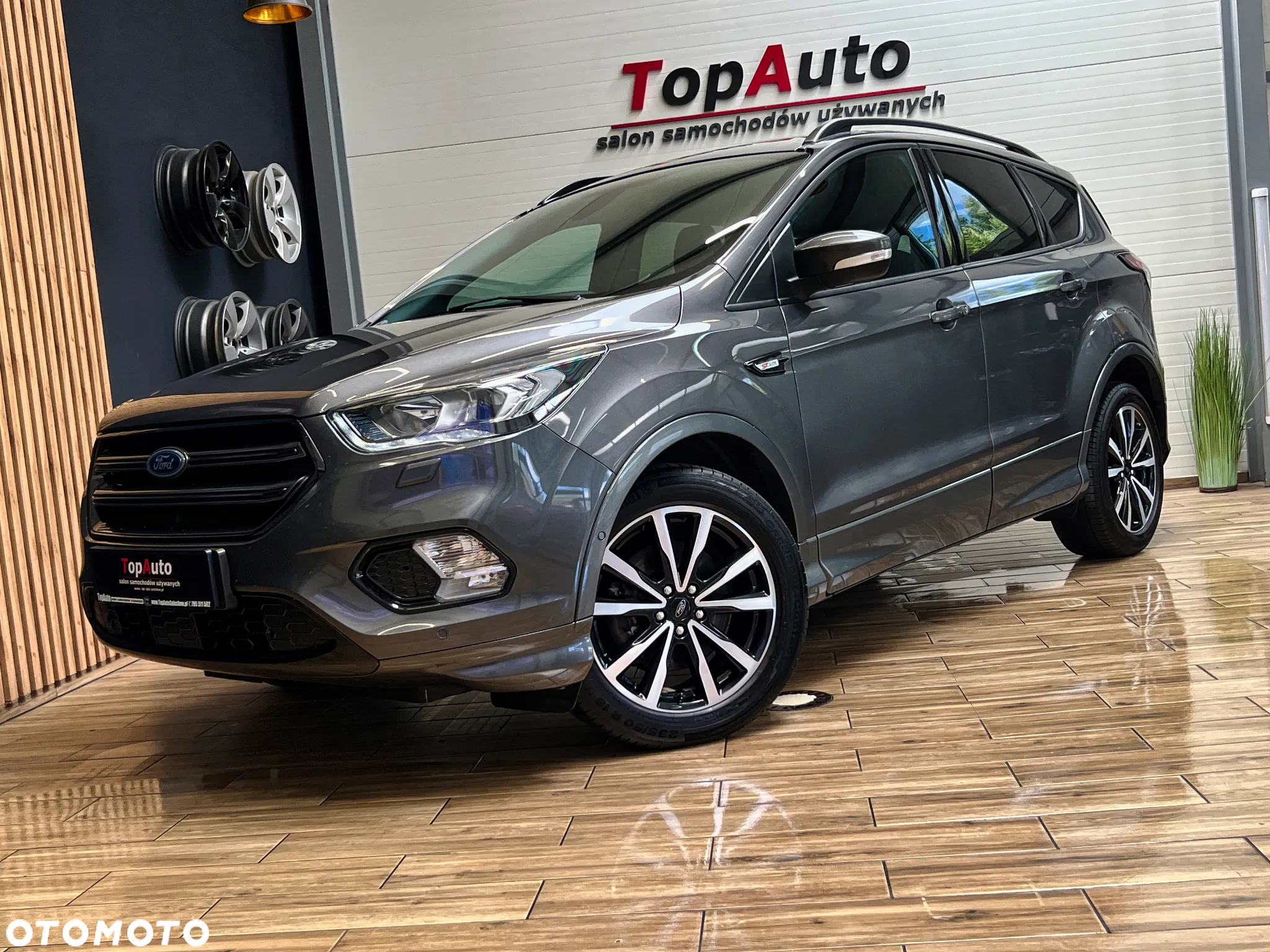 Ford Kuga 2.0 TDCi 2x4 ST-Line - 16