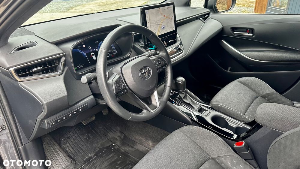 Toyota Corolla 2.0 Hybrid Style - 16