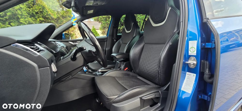 Skoda Octavia 2.0 TDI DSG RS - 31