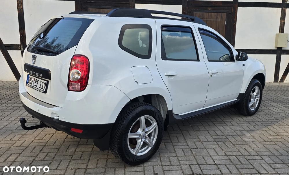 Dacia Duster 1.6 16V 105 4x2 Prestige - 4
