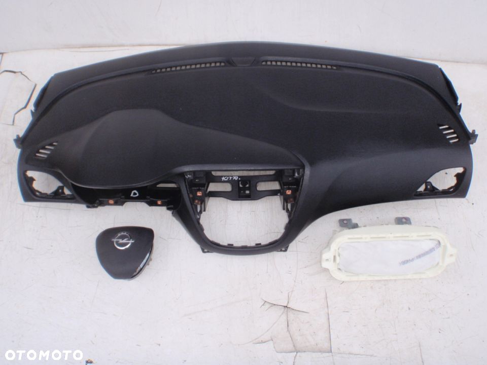OPEL KARL DESKA KONSOLA KOKPIT PULPIT PÓŁKA PARAPET AIRBAG AIR BAG PODUSZKI PASY PAS Raz2 - 3