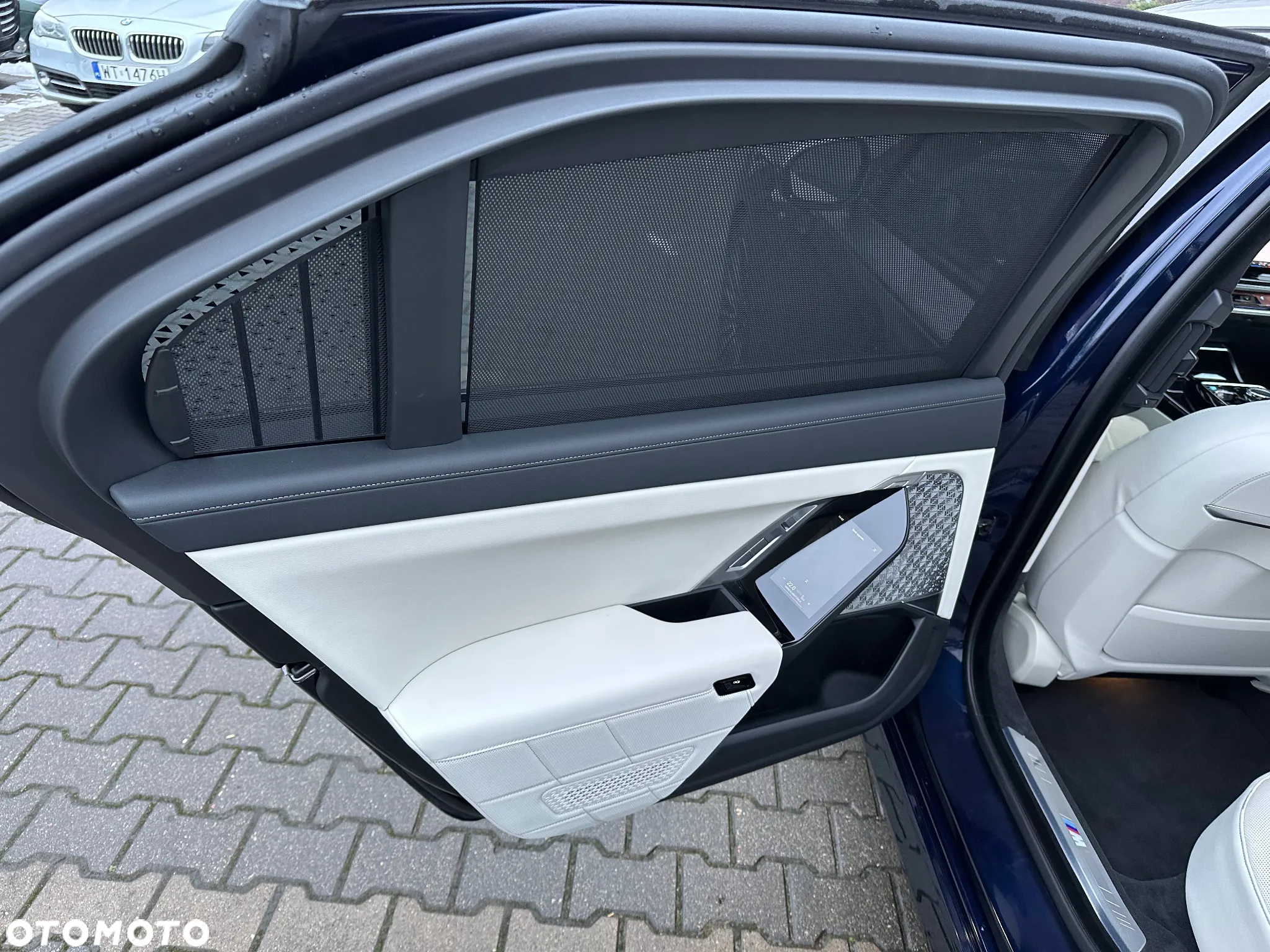 BMW i7 105.7kWh xDrive60 M Sport - 13