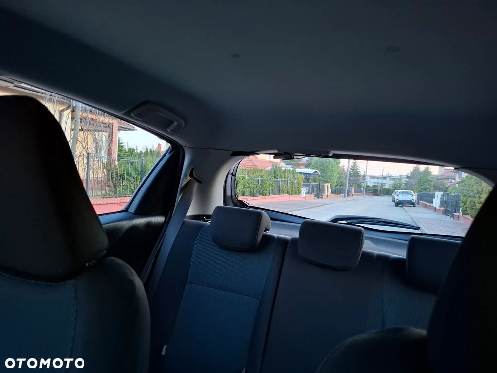 Toyota Yaris 1.5 VVT-i Life - 16