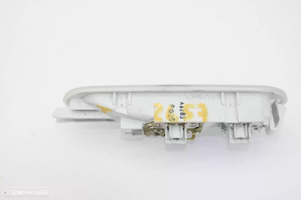 LUZ INTERIOR NISSAN JUKE 2016 -8200074362 - 3