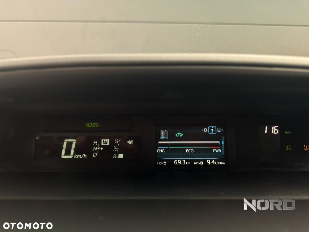 Toyota Prius+ 1.8 HSD Premium - 25