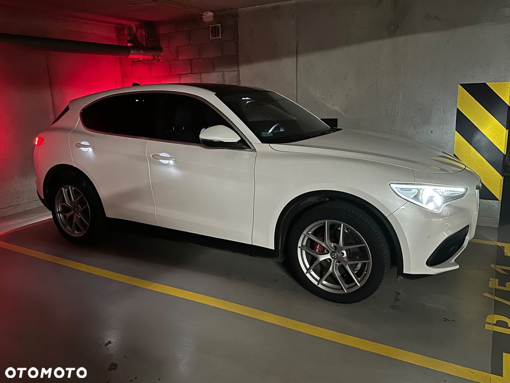 Alfa Romeo Stelvio 2.0 Turbo Super Q4 - 6