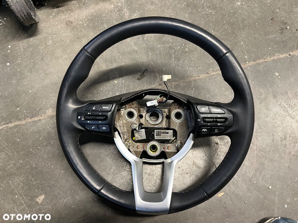 Kierownica skórzana Kia Stonic LIFT - 1