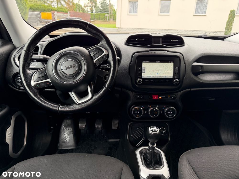 Jeep Renegade 1.4 MultiAir Limited - 28